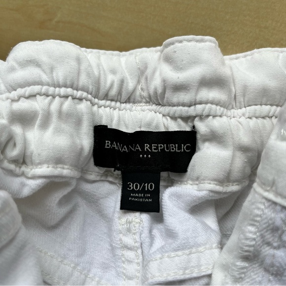 Banana Republic White Paperbag High Rise Denim Cuffed Shorts Size 30/10 - Picture 4 of 5